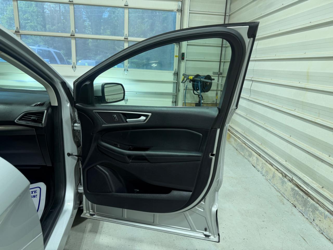 Ford Edge SEL AWD 2019