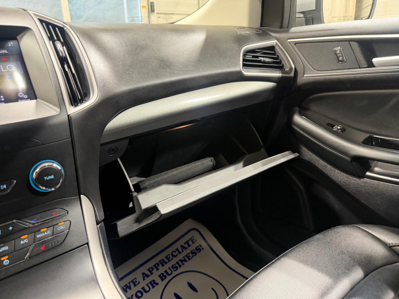 Ford Edge SEL AWD 2019