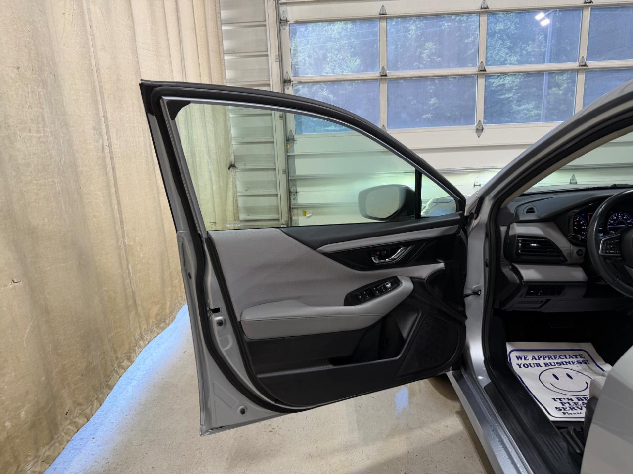 Subaru Legacy Premium CVT 2023