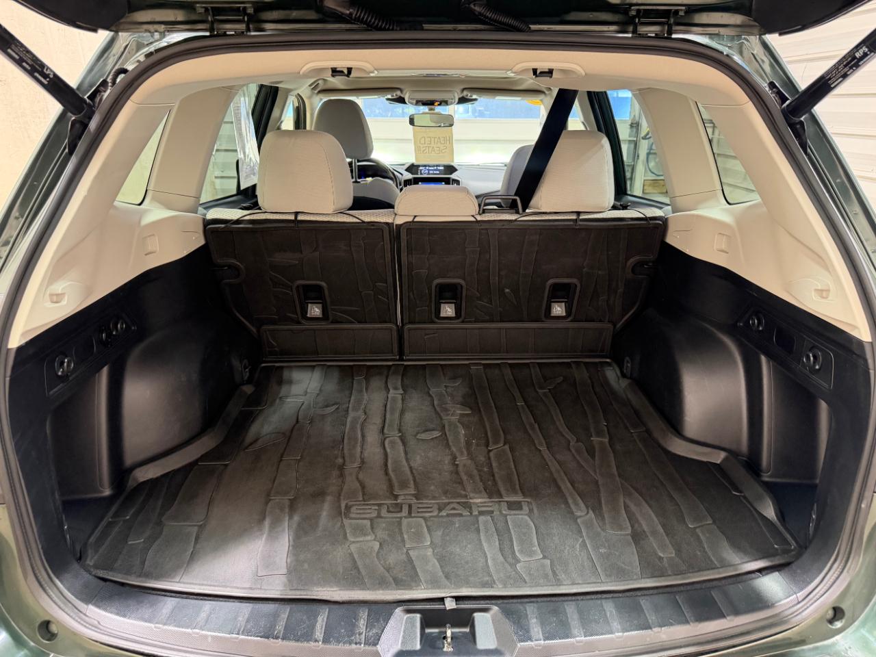 Subaru Forester Premium CVT 2022