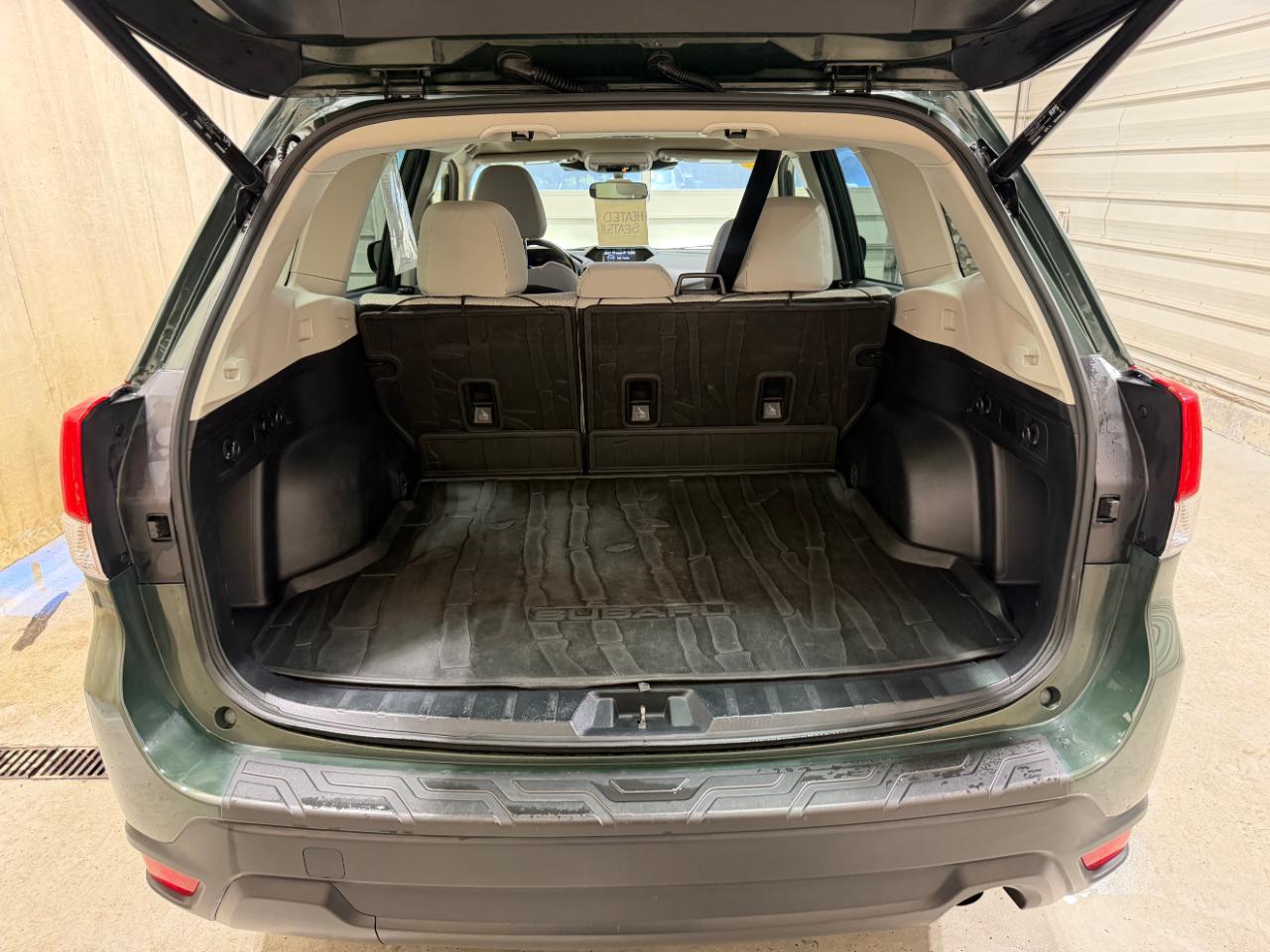 Subaru Forester Premium CVT 2022