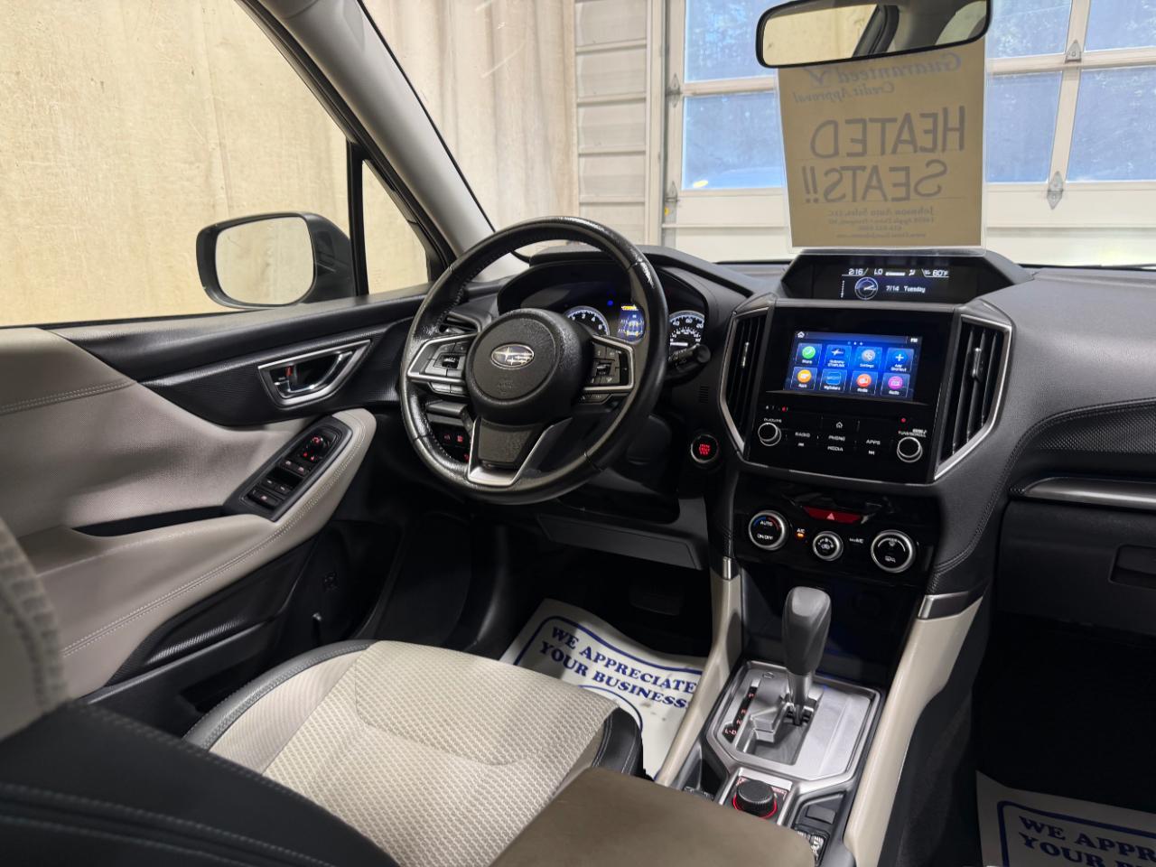 Subaru Forester Premium CVT 2022