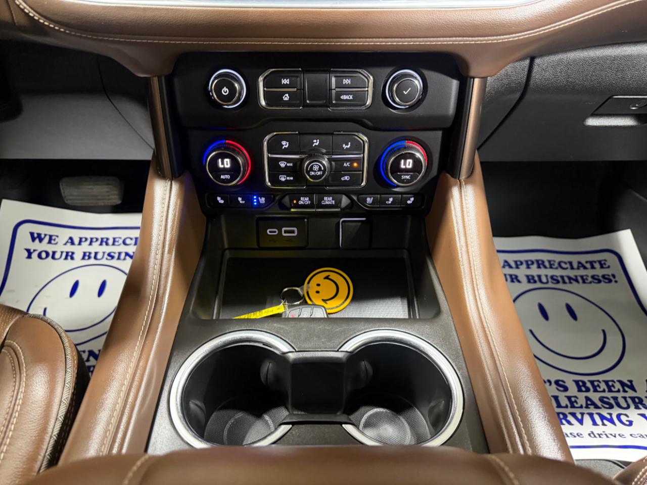 Chevrolet Suburban 4WD 4dr High Country 2021