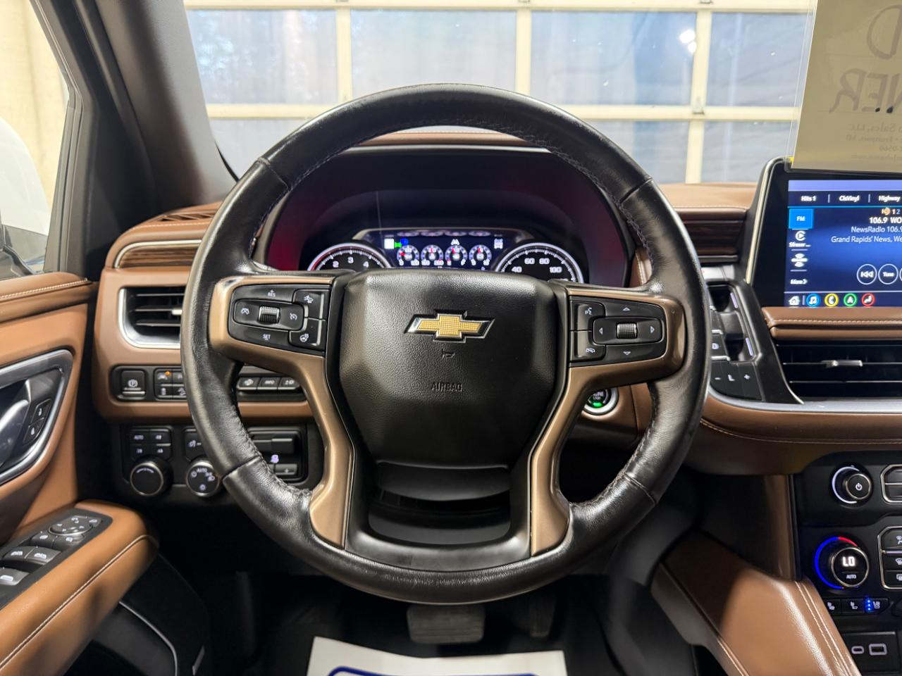 Chevrolet Suburban 4WD 4dr High Country 2021