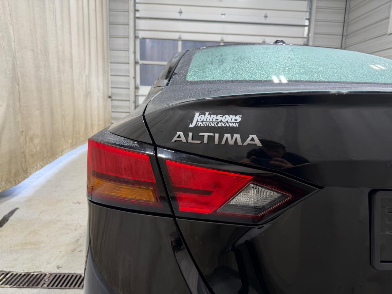 Nissan Altima 2.5 SV AWD Sedan 2023