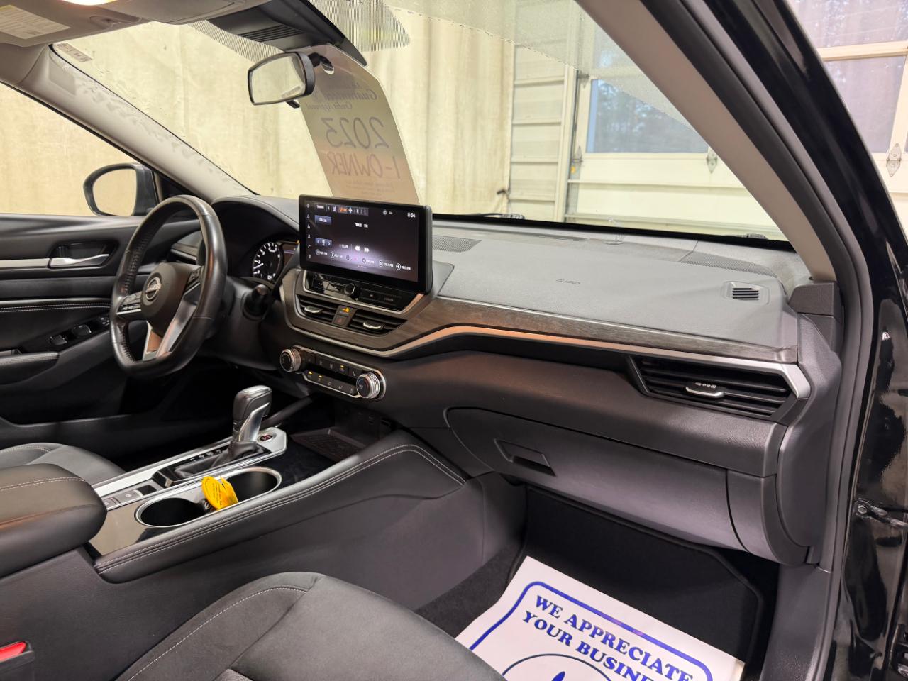 Nissan Altima 2.5 SV AWD Sedan 2023