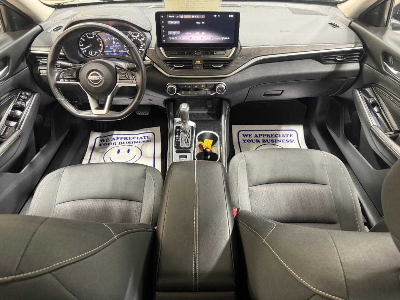 Nissan Altima 2.5 SV AWD Sedan 2023
