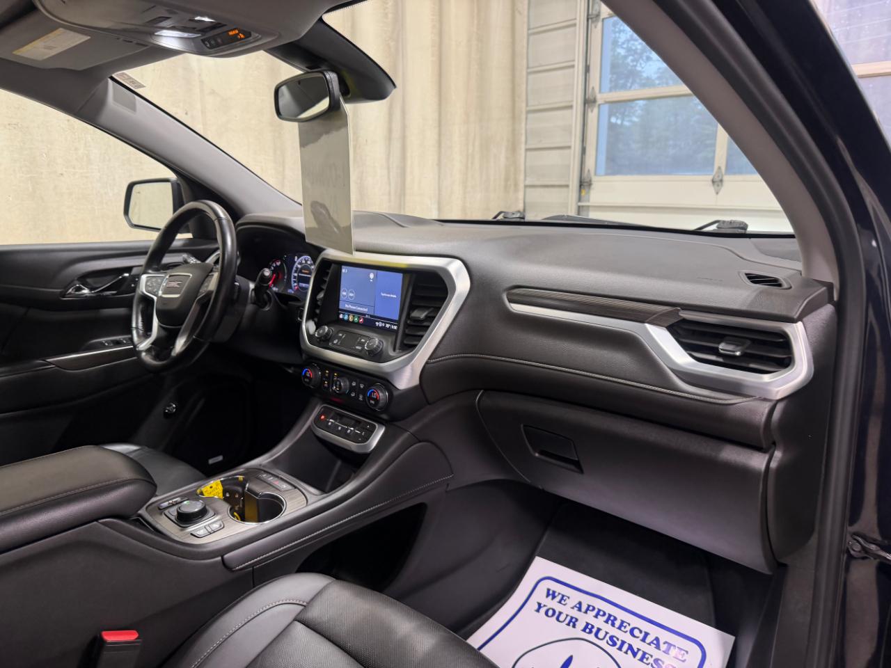 GMC Acadia AWD 4dr SLT 2022