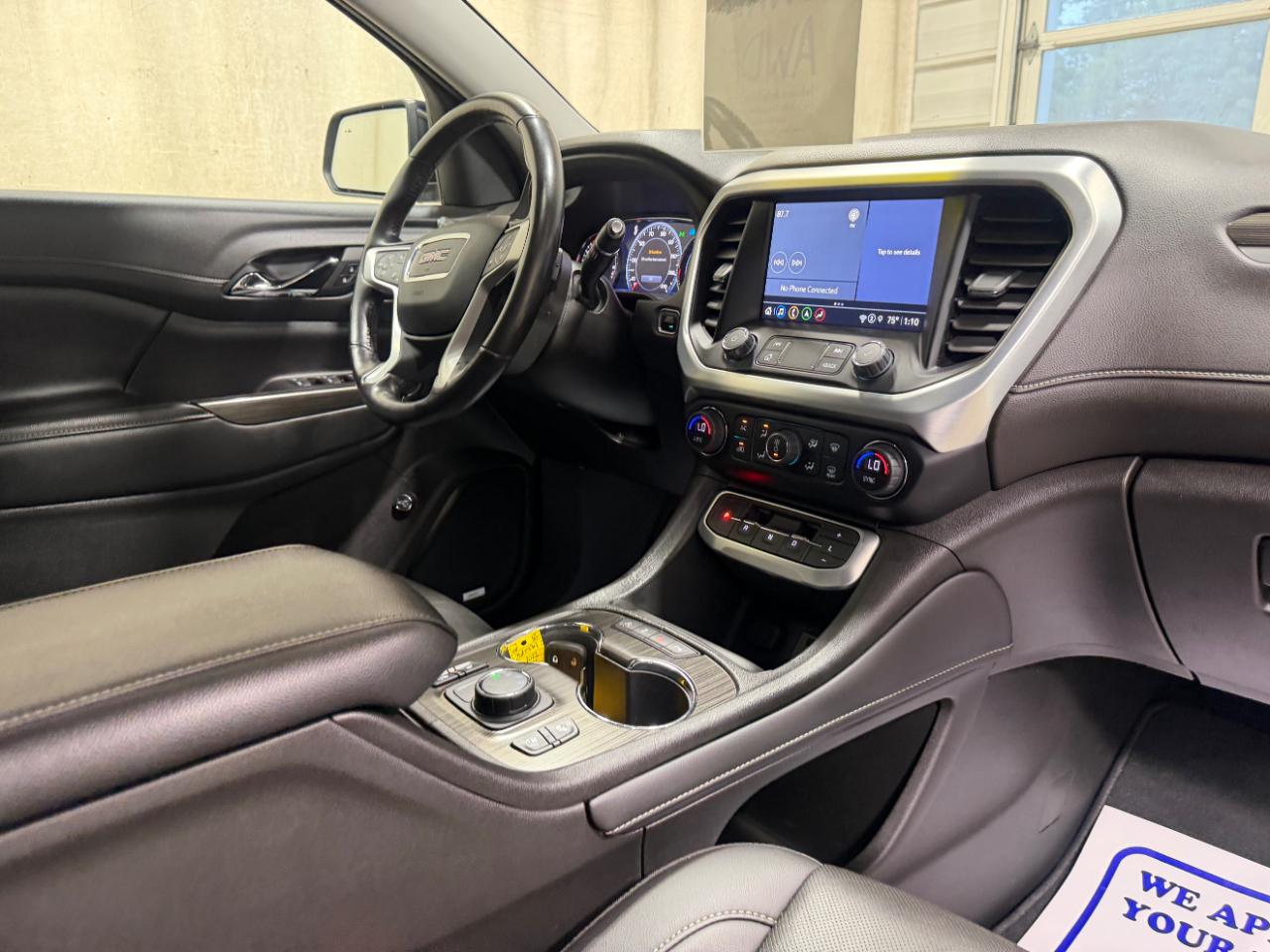 GMC Acadia AWD 4dr SLT 2022