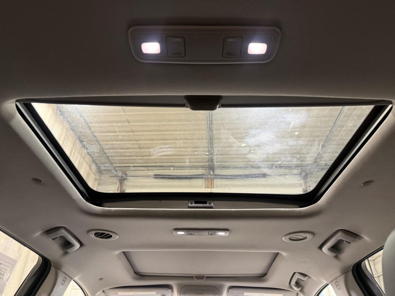 GMC Acadia AWD 4dr SLT 2022