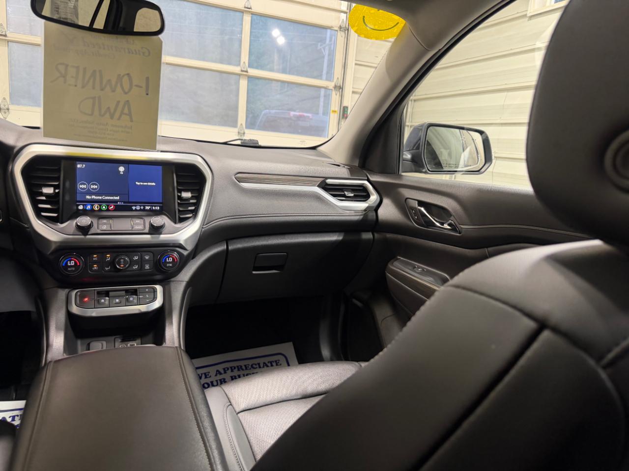 GMC Acadia AWD 4dr SLT 2022