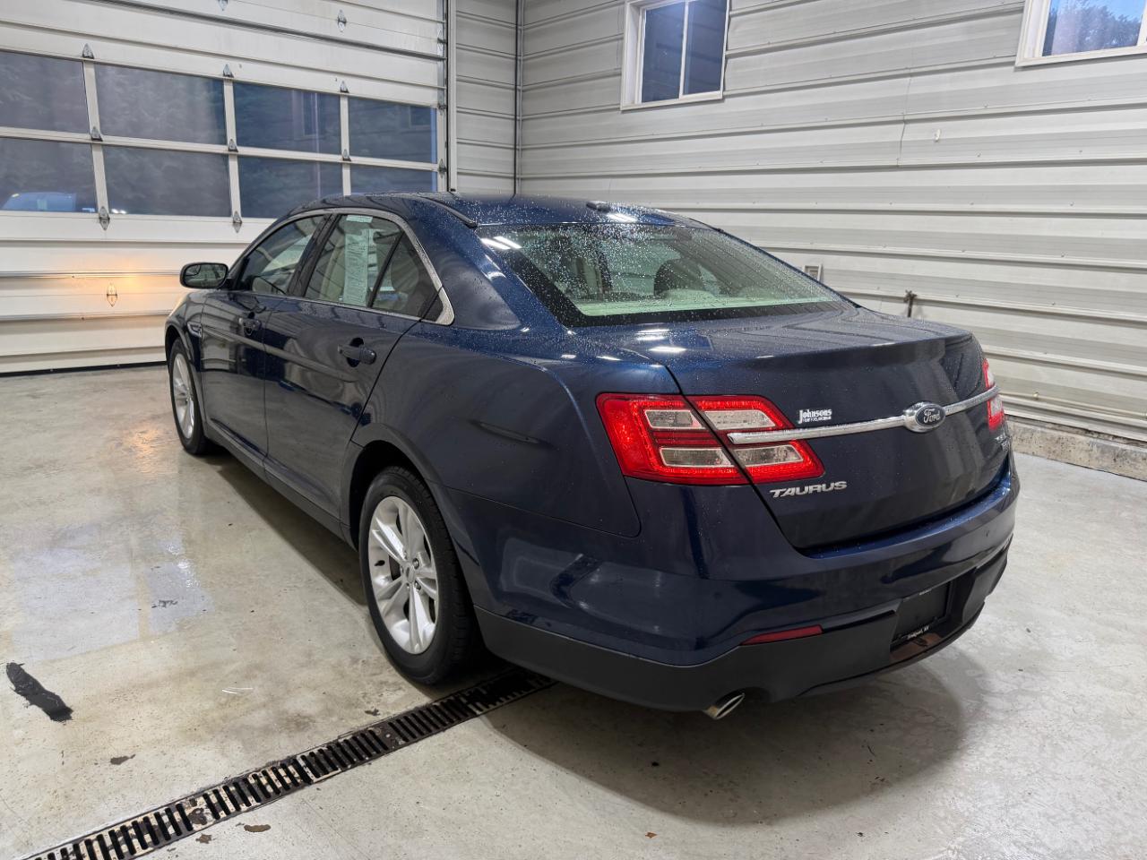 Ford Taurus SEL AWD 2017