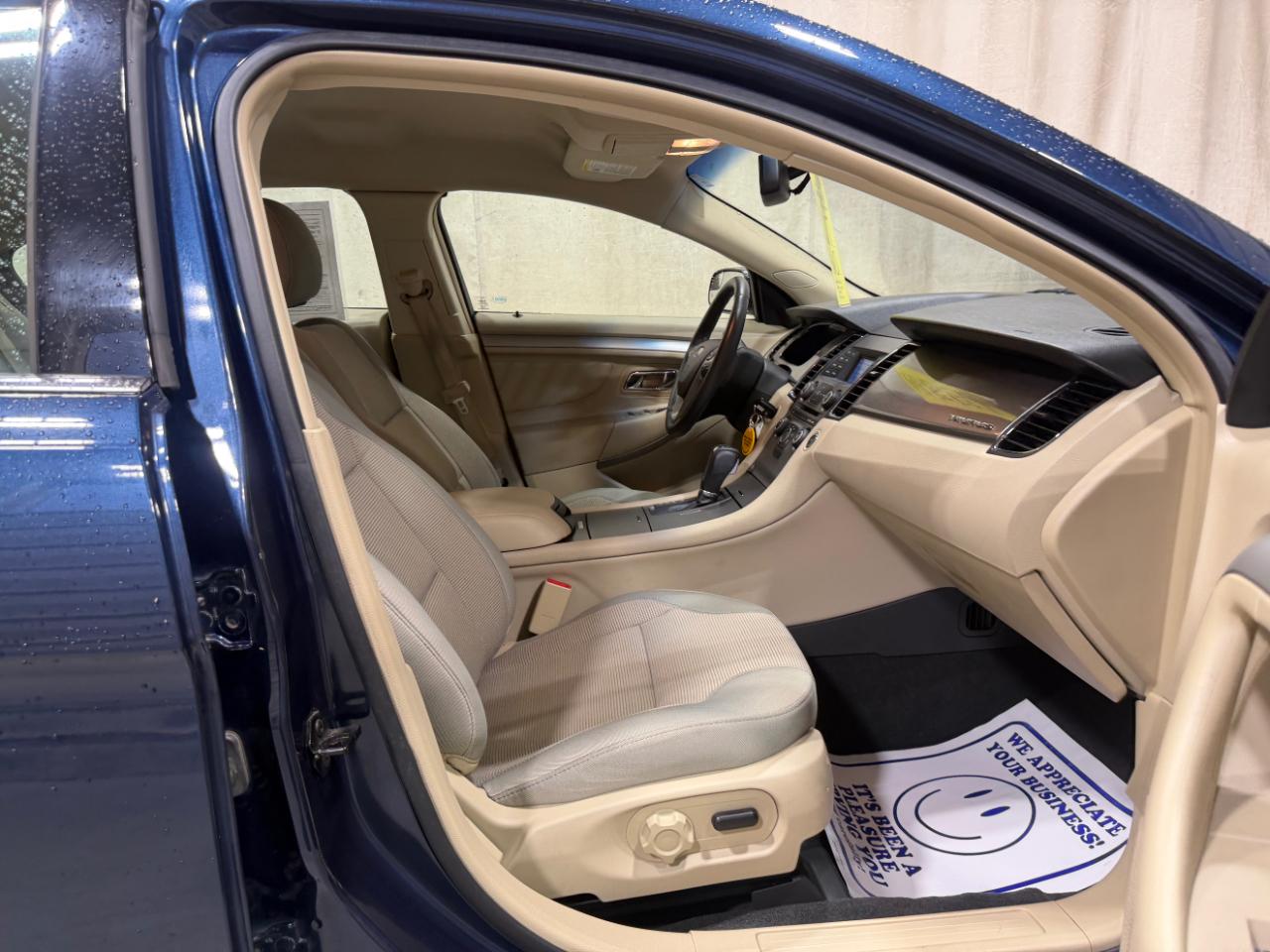 Ford Taurus SEL AWD 2017