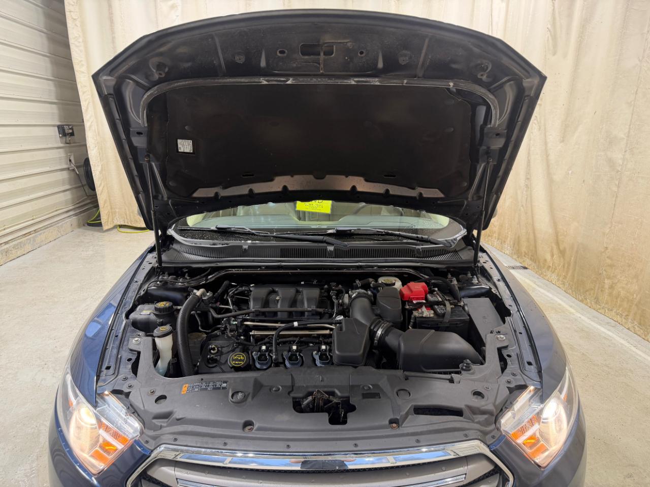 Ford Taurus SEL AWD 2017