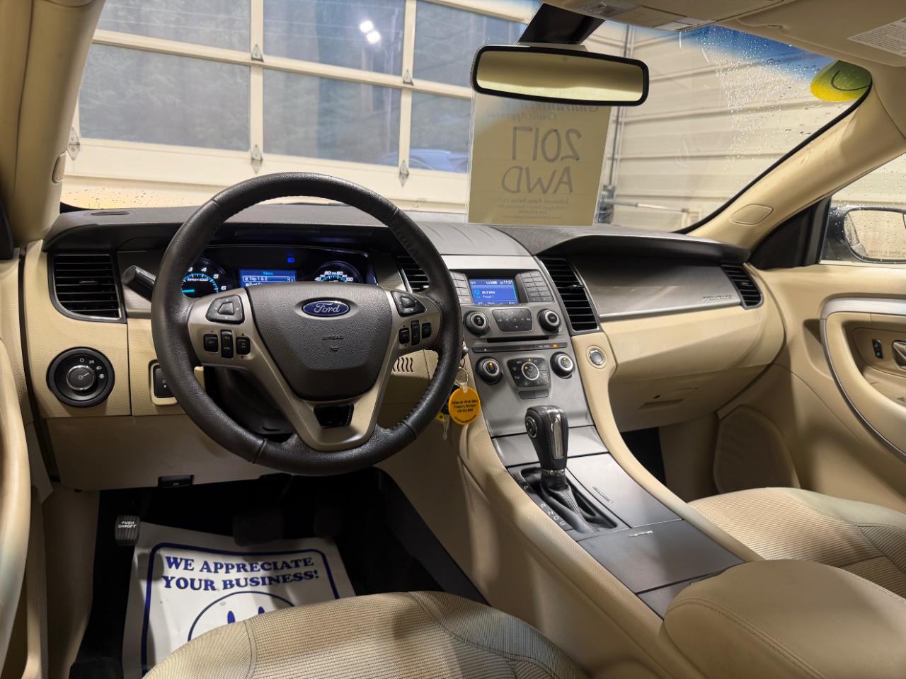 Ford Taurus SEL AWD 2017