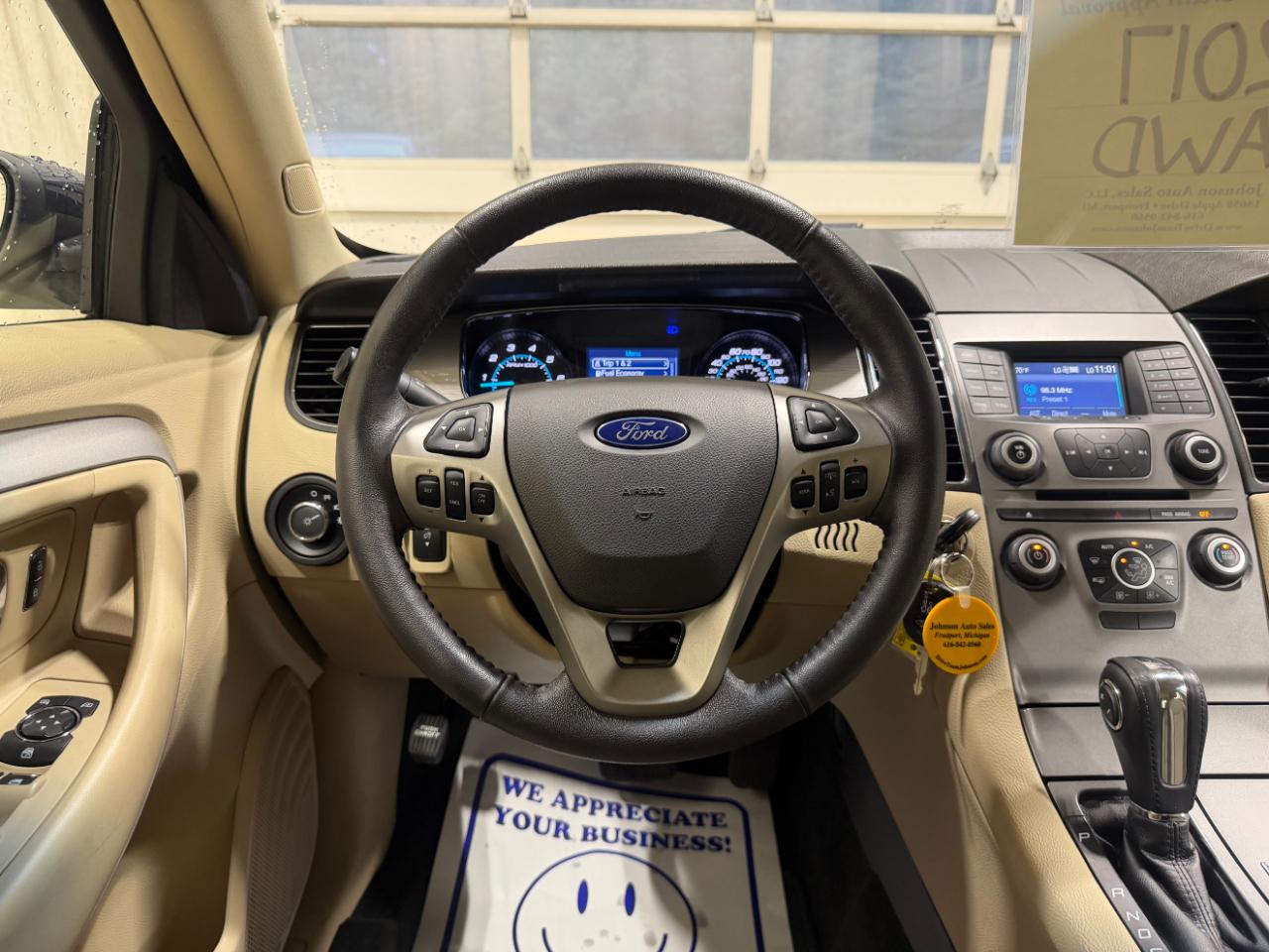 Ford Taurus SEL AWD 2017