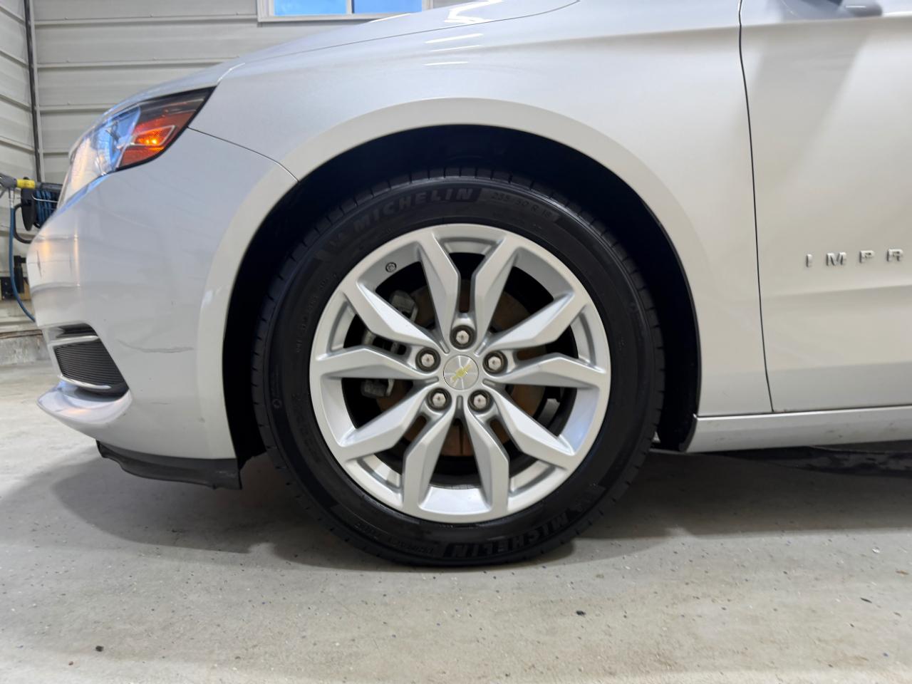 Chevrolet Impala 4dr Sdn LT w/1LT 2017