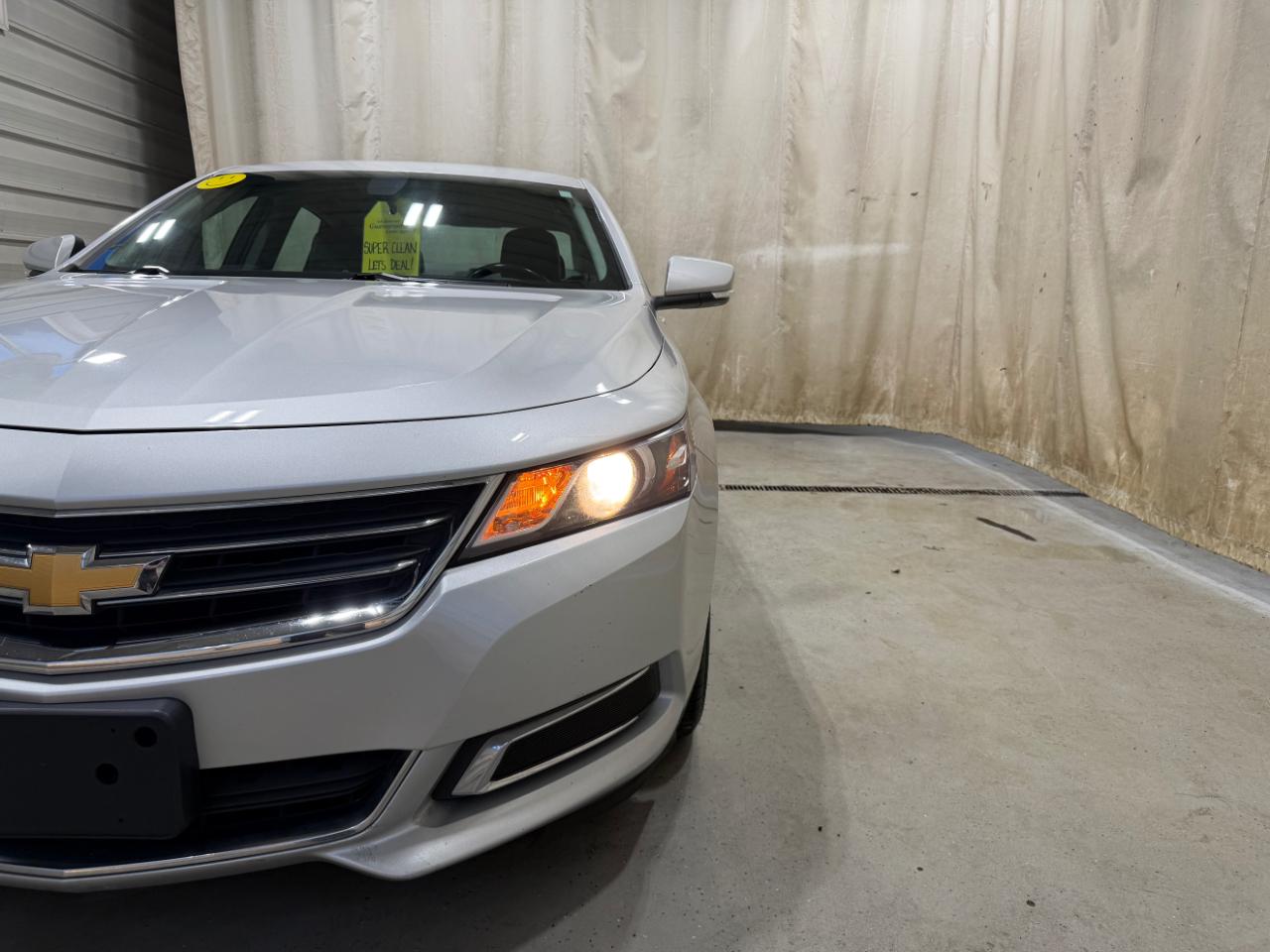 Chevrolet Impala 4dr Sdn LT w/1LT 2017