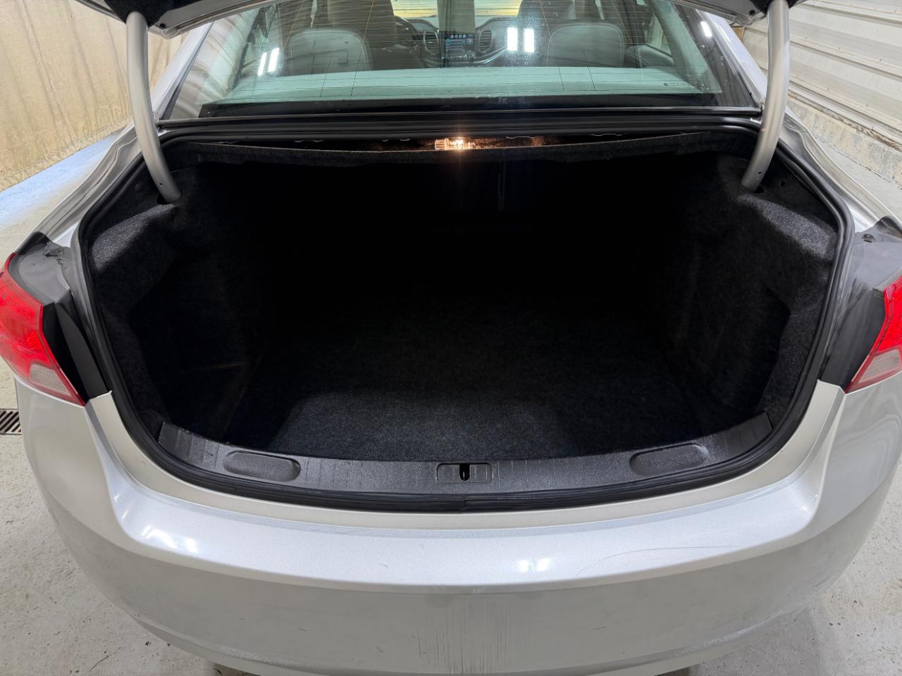 Chevrolet Impala 4dr Sdn LT w/1LT 2017