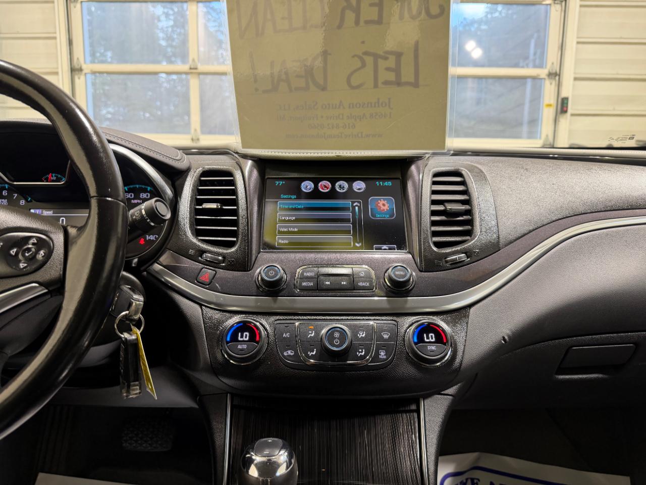 Chevrolet Impala 4dr Sdn LT w/1LT 2017