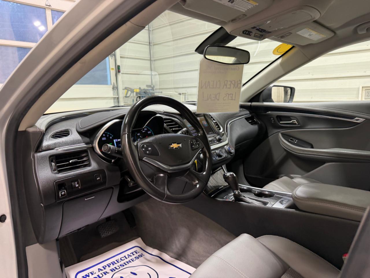 Chevrolet Impala 4dr Sdn LT w/1LT 2017