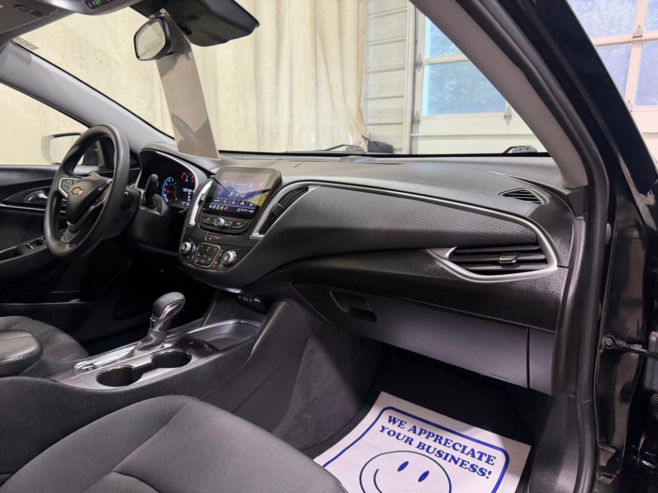 Chevrolet Malibu 4dr Sdn 1LT 2023