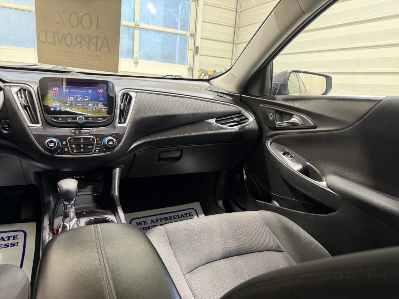 Chevrolet Malibu 4dr Sdn 1LT 2023