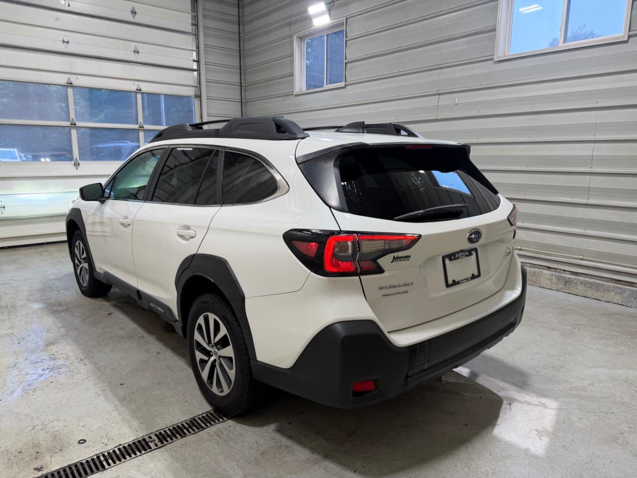 Subaru Outback Premium AWD 2024