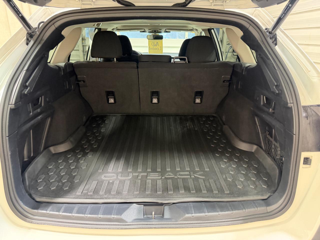 Subaru Outback Premium AWD 2024