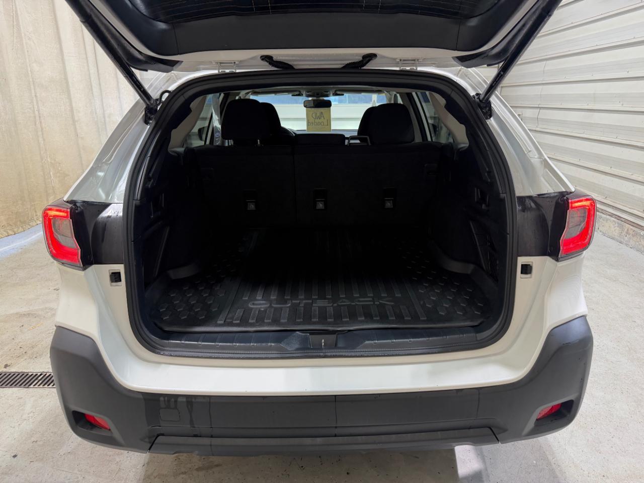Subaru Outback Premium AWD 2024