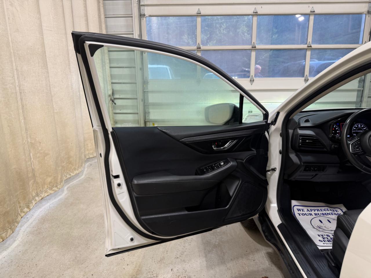 Subaru Outback Premium AWD 2024