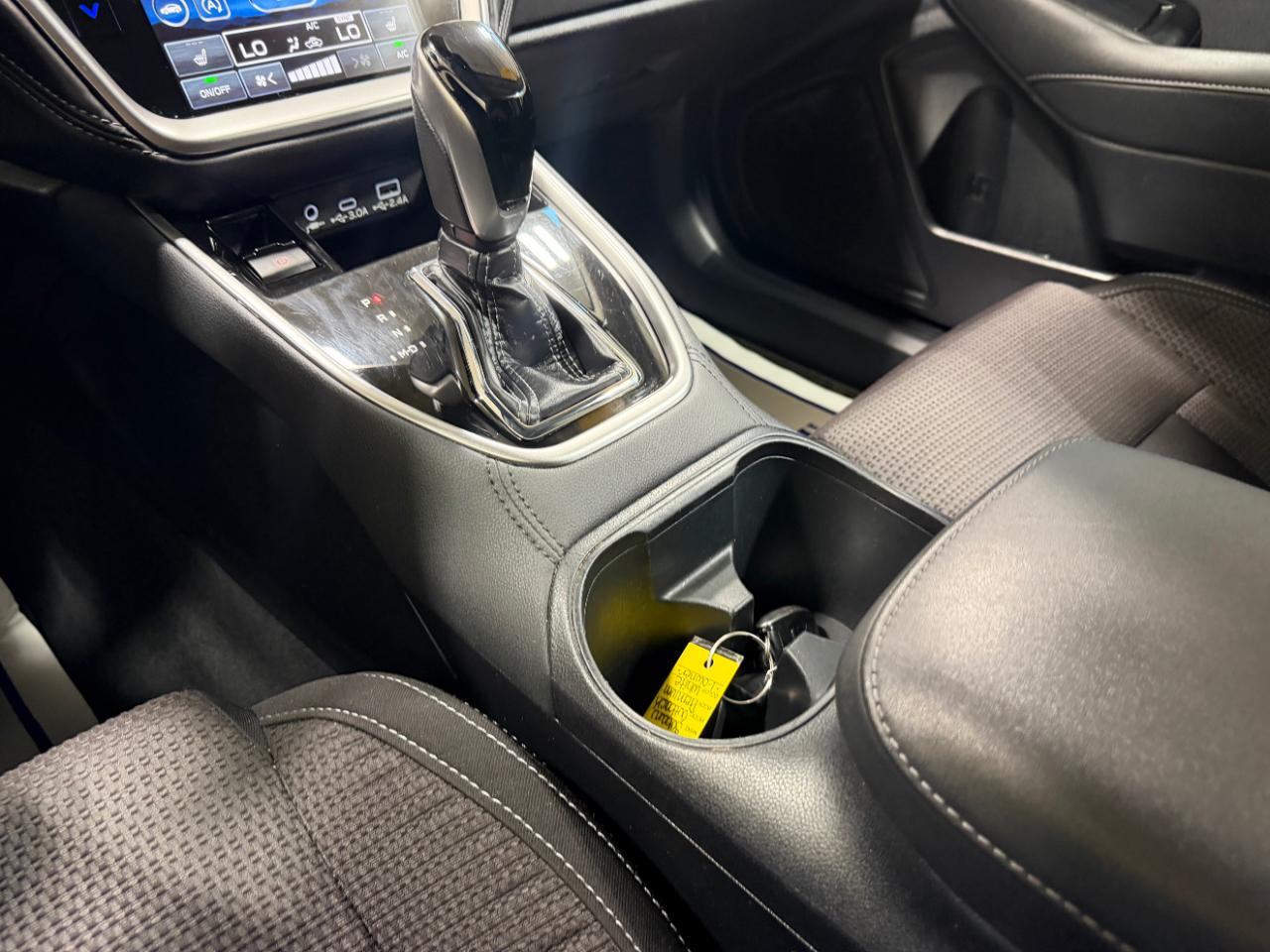 Subaru Outback Premium AWD 2024