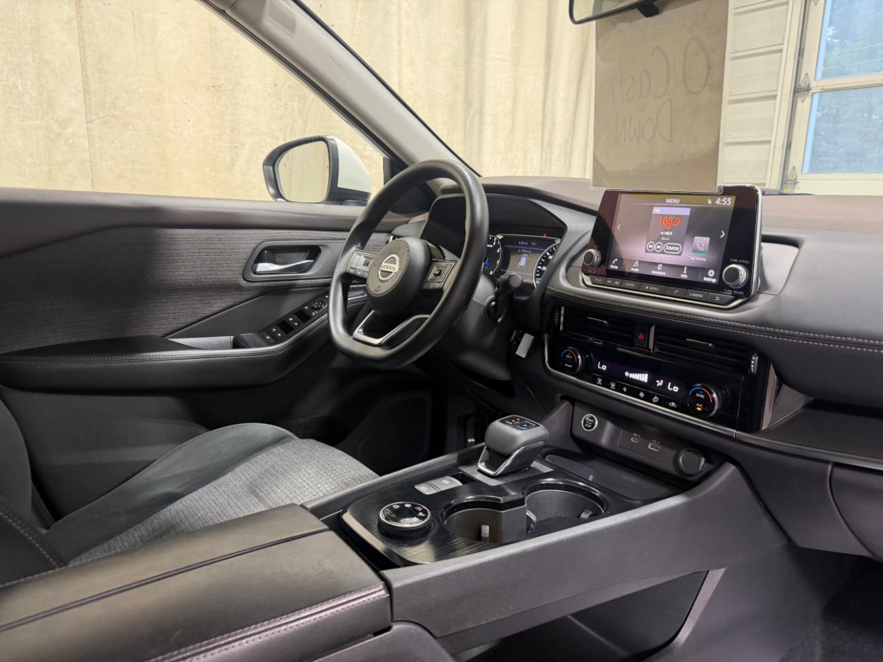 Nissan Rogue AWD SV 2021