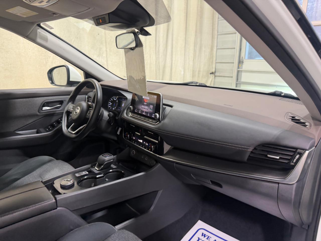Nissan Rogue AWD SV 2021