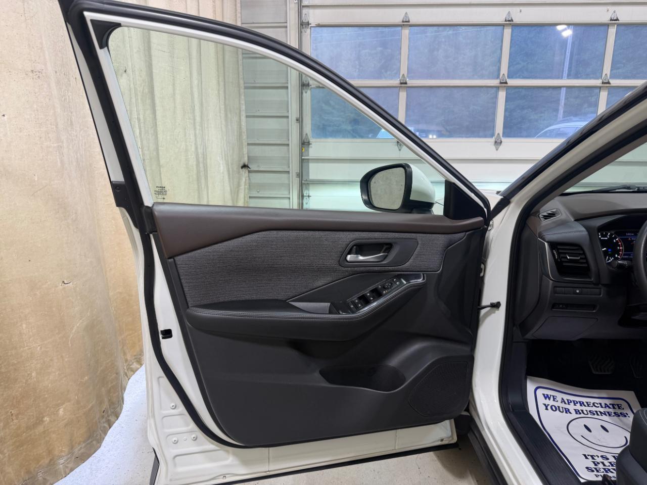Nissan Rogue AWD SV 2021