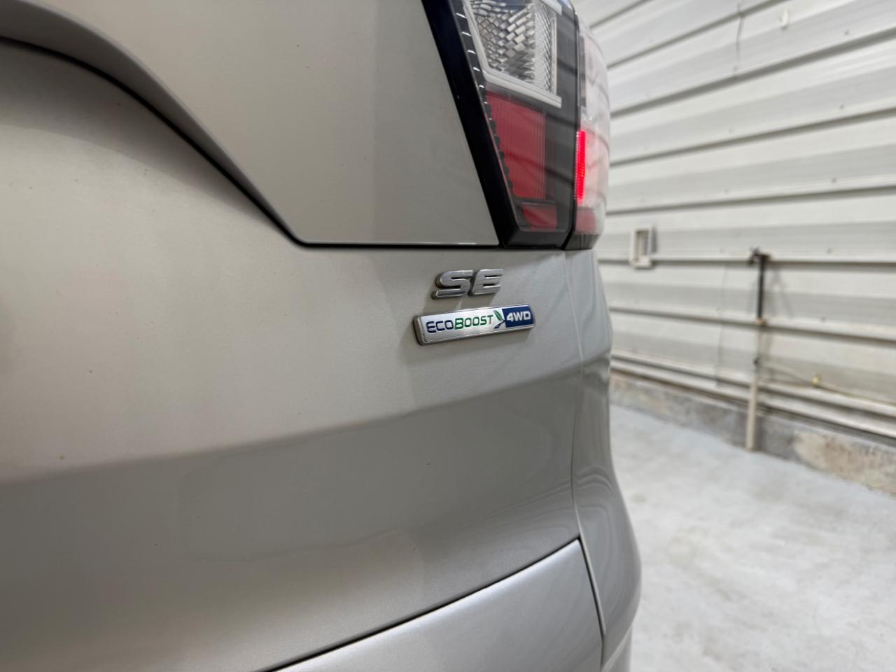 Ford Escape SE 4WD 2017