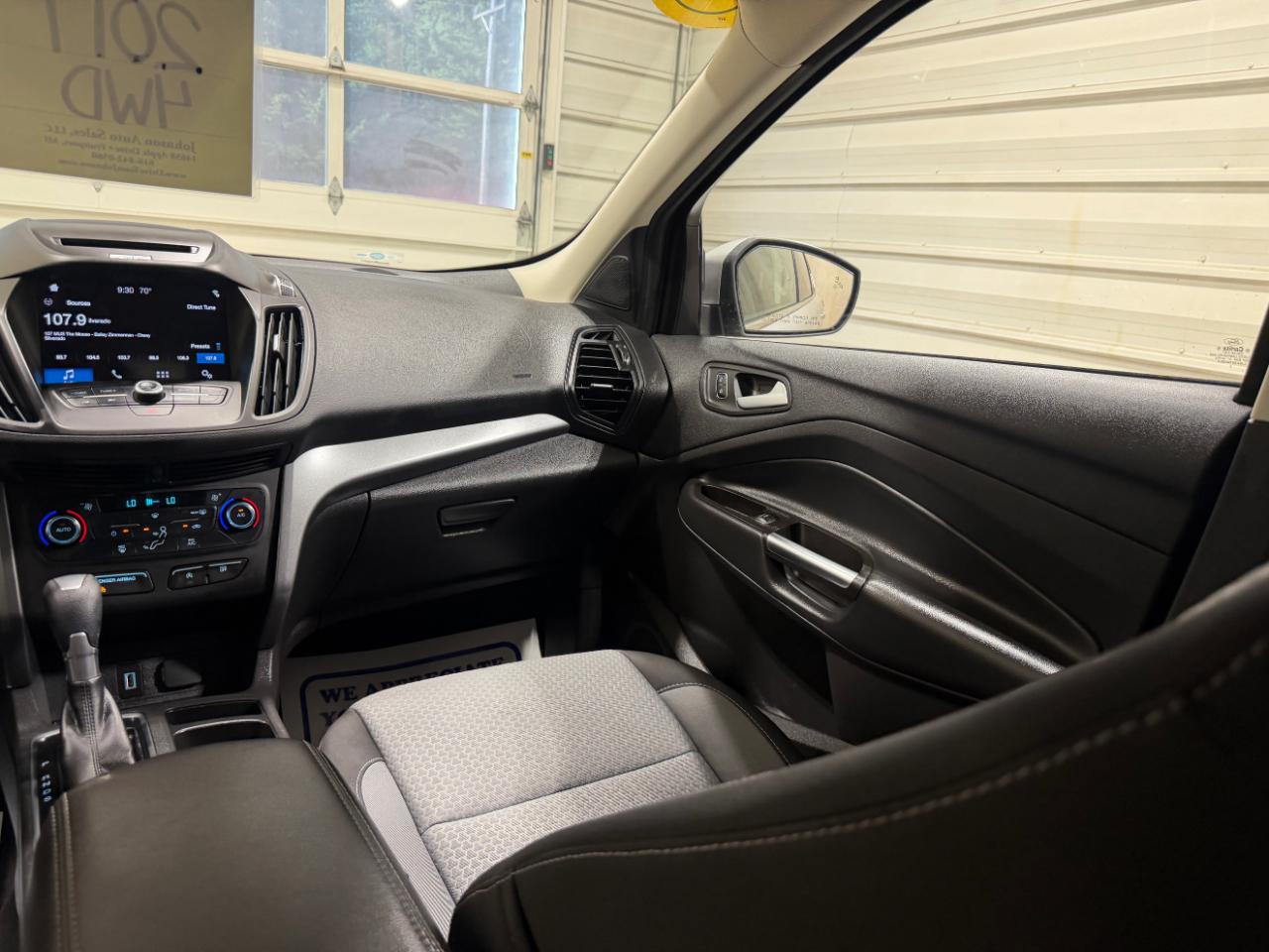 Ford Escape SE 4WD 2017