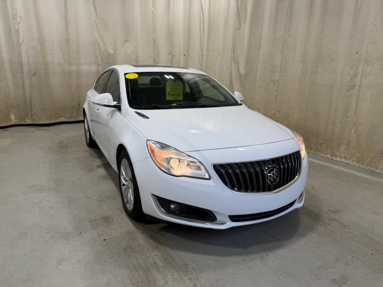 Buick Regal 4dr Sdn Premium I FWD 2015