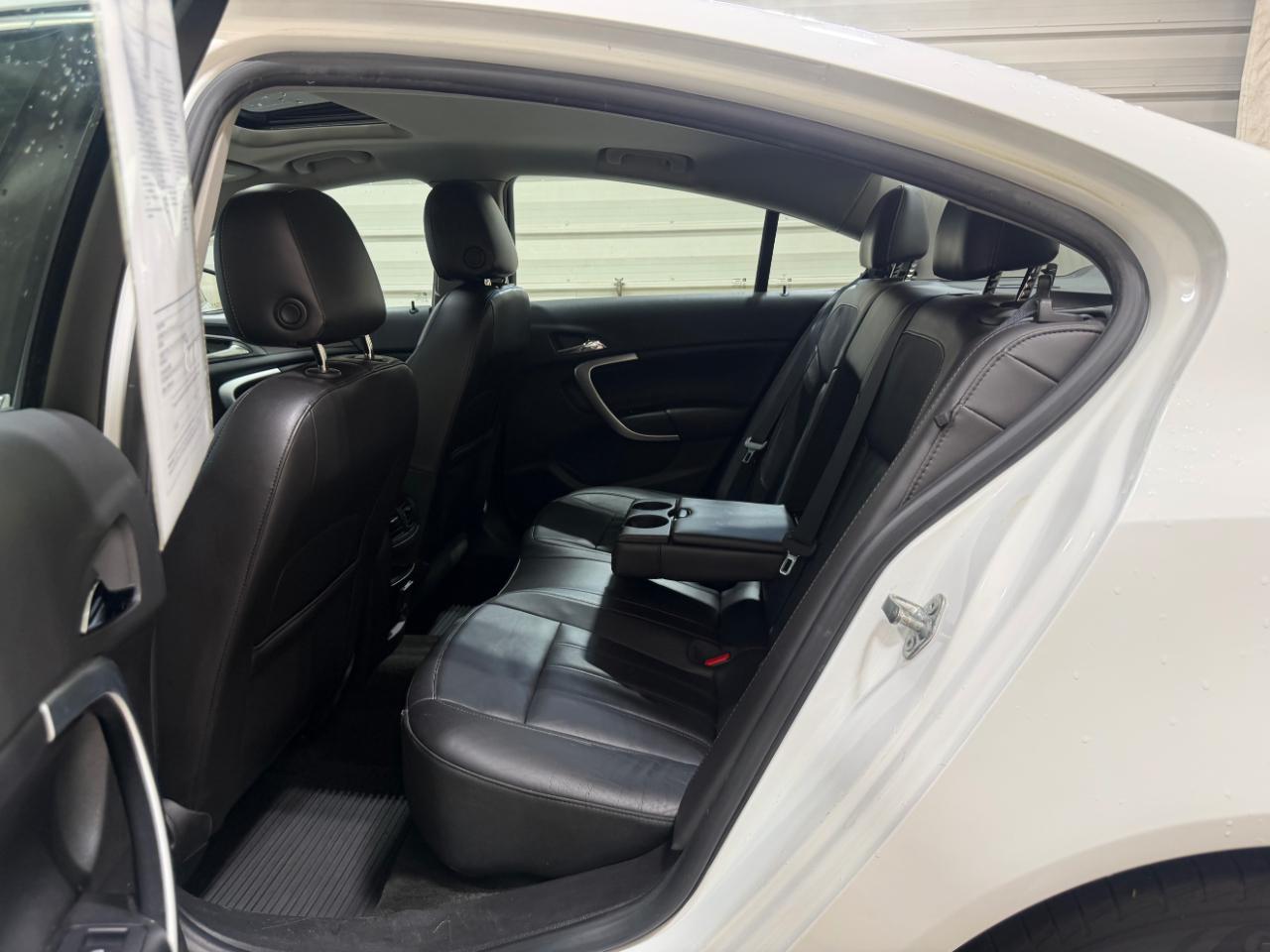 Buick Regal 4dr Sdn Premium I FWD 2015