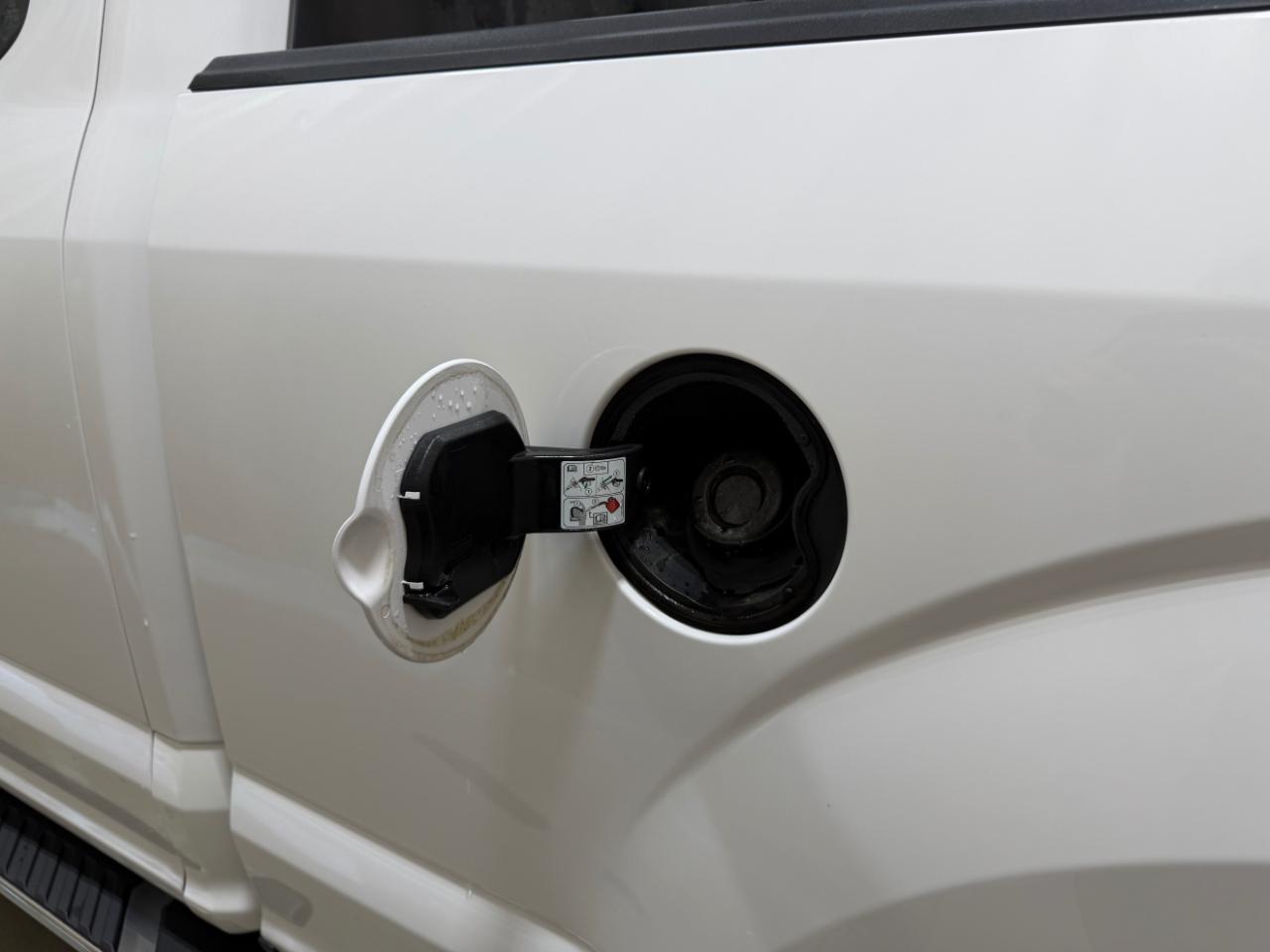 Ford F-150 XLT 4WD Reg Cab 6.5' Box 2018