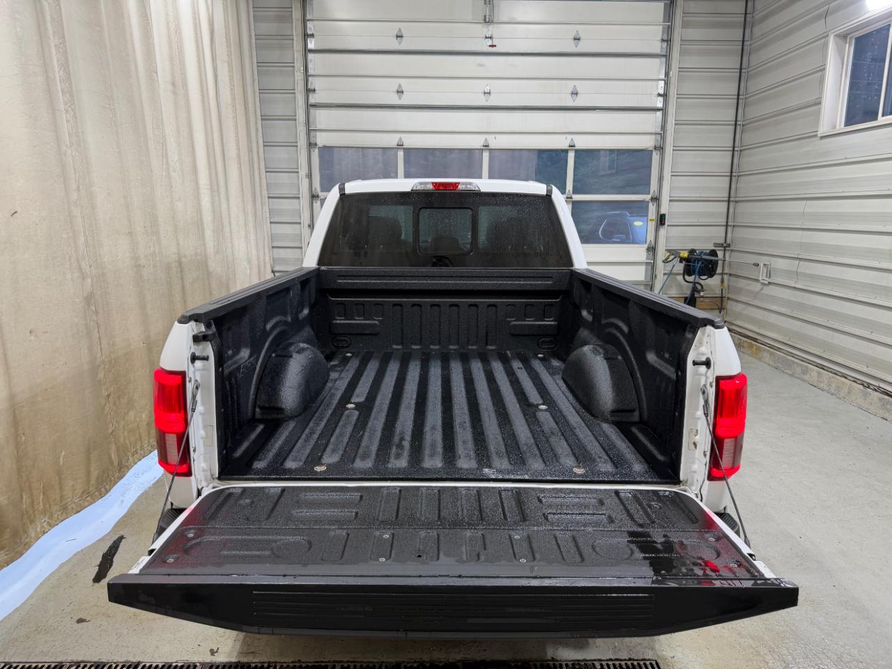 Ford F-150 XLT 4WD Reg Cab 6.5' Box 2018