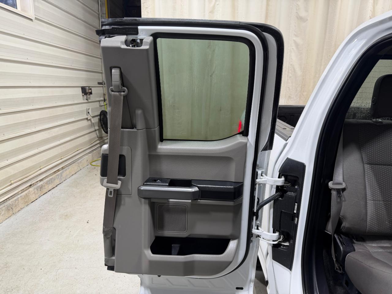Ford F-150 XLT 4WD Reg Cab 6.5' Box 2018