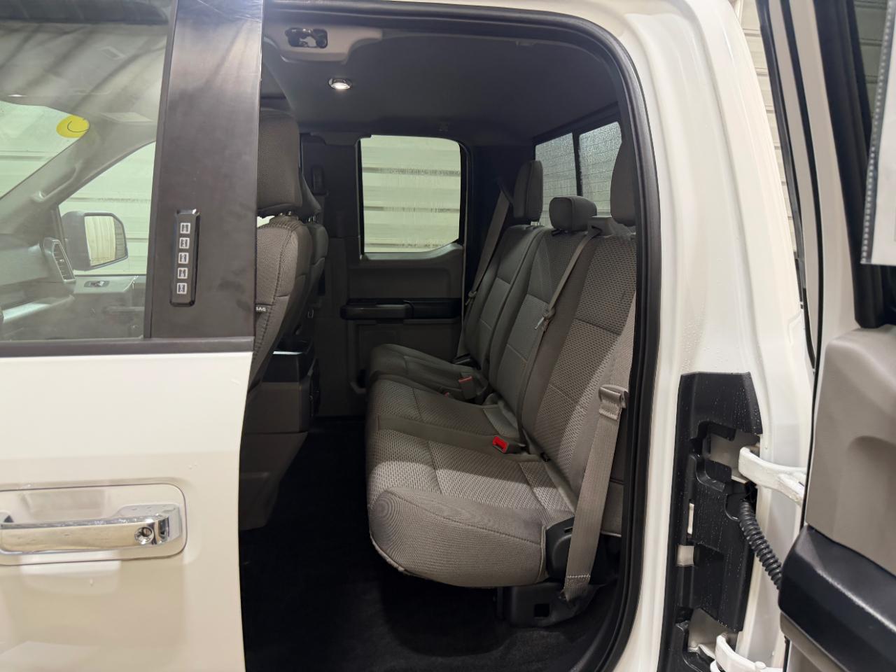 Ford F-150 XLT 4WD Reg Cab 6.5' Box 2018
