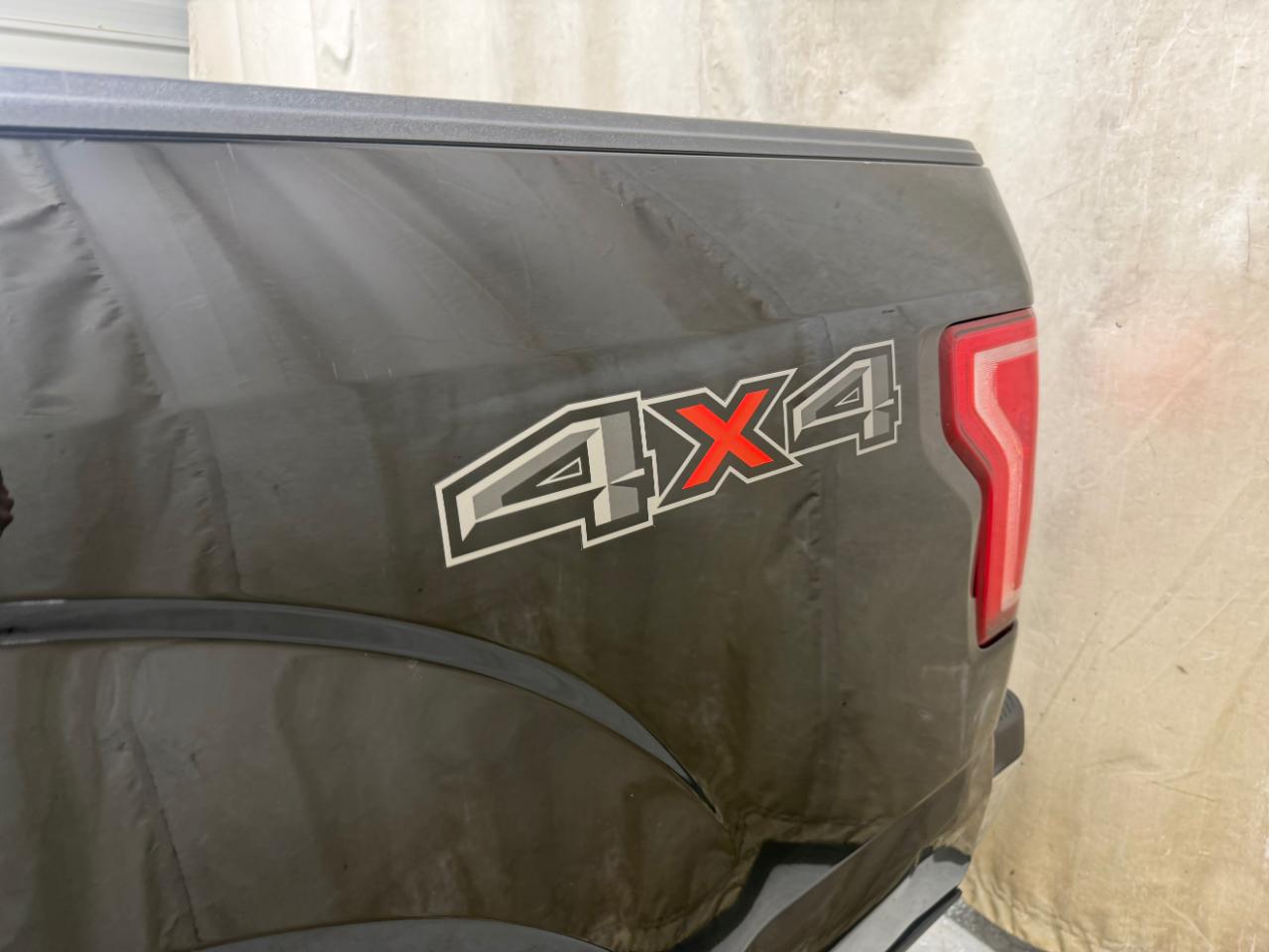 Ford F-150 4WD SuperCrew 145" XLT 2016