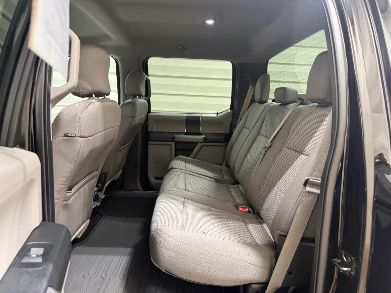 Ford F-150 4WD SuperCrew 145" XLT 2016