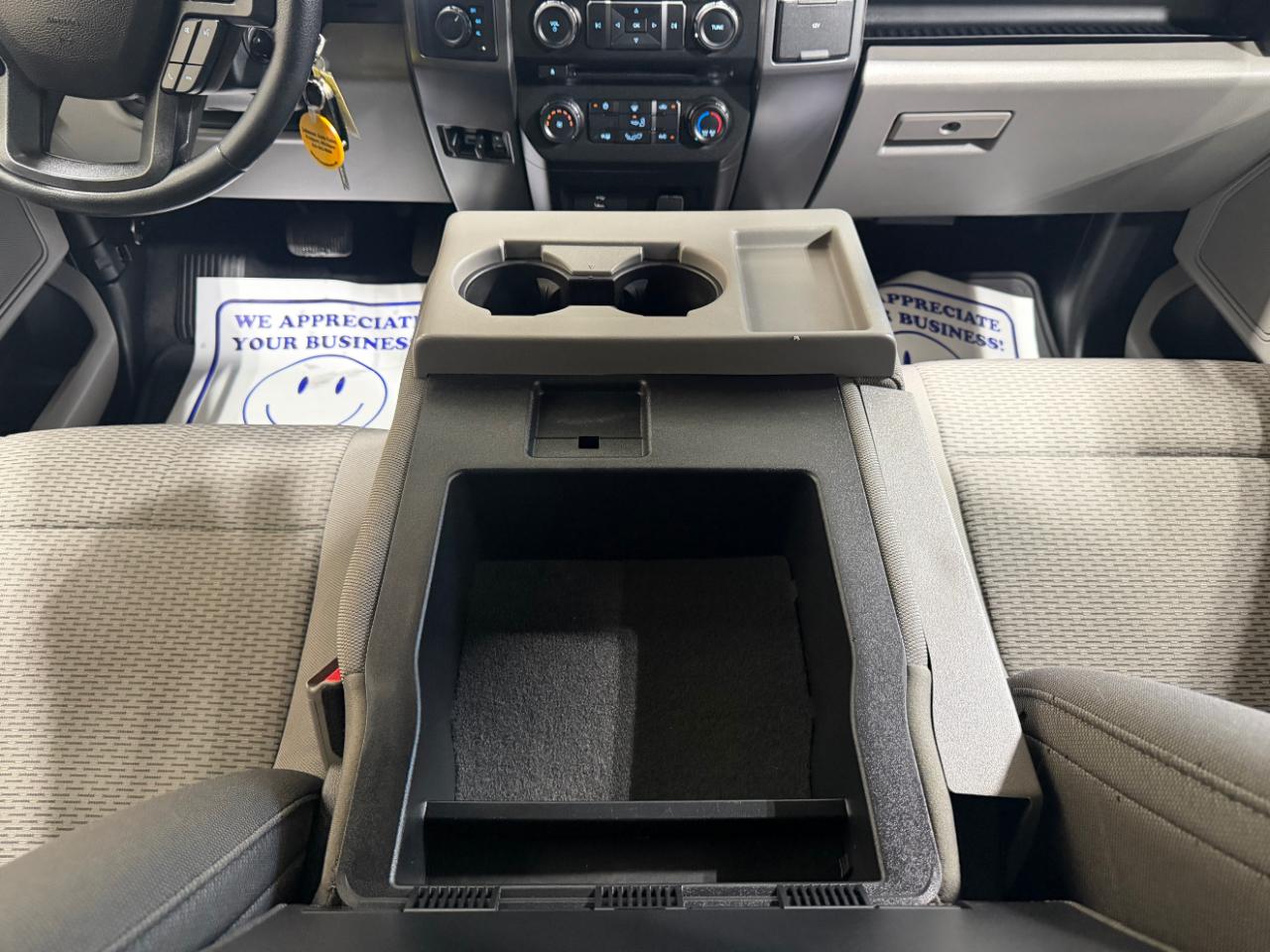 Ford F-150 4WD SuperCrew 145" XLT 2016