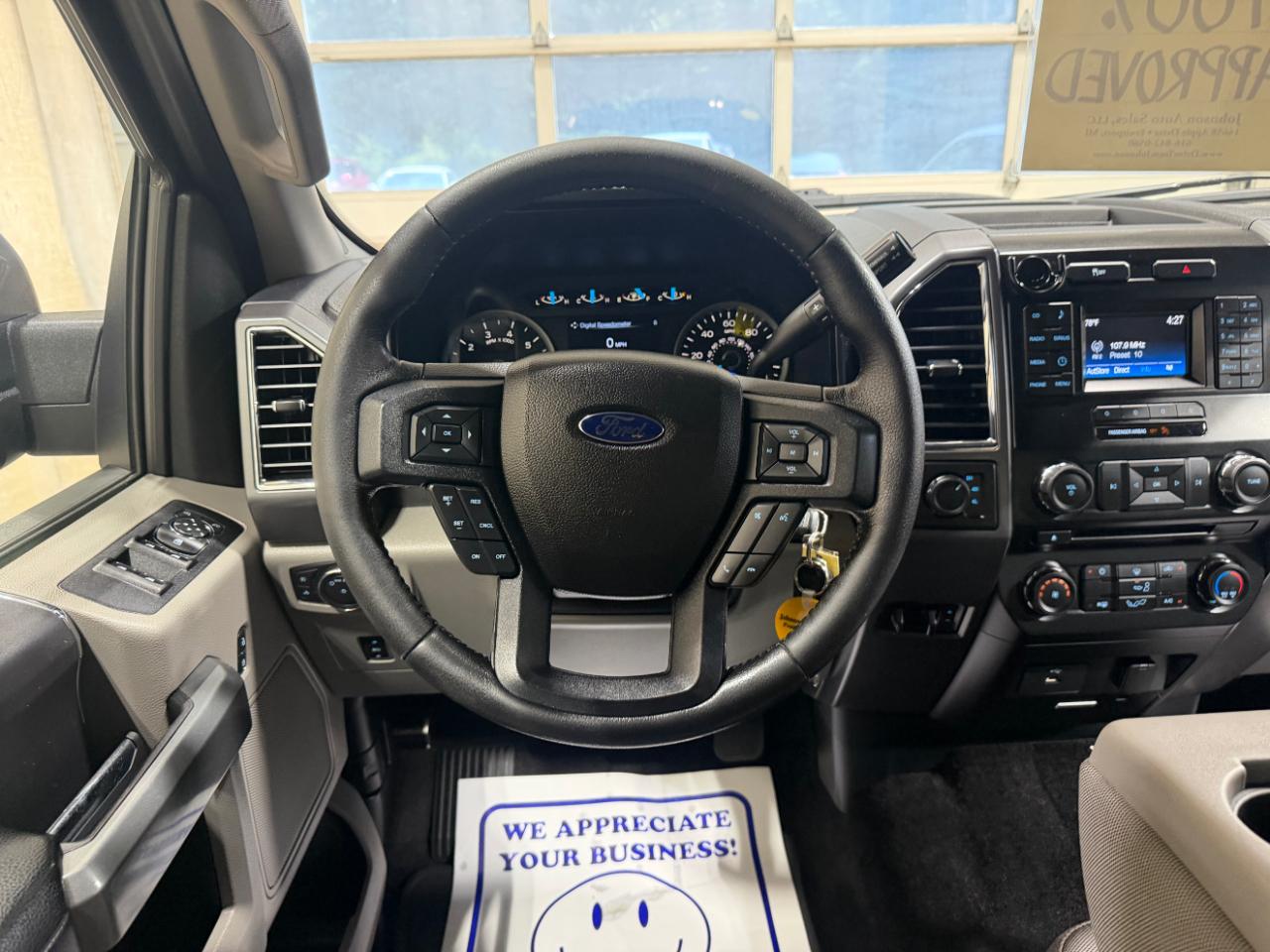 Ford F-150 4WD SuperCrew 145" XLT 2016