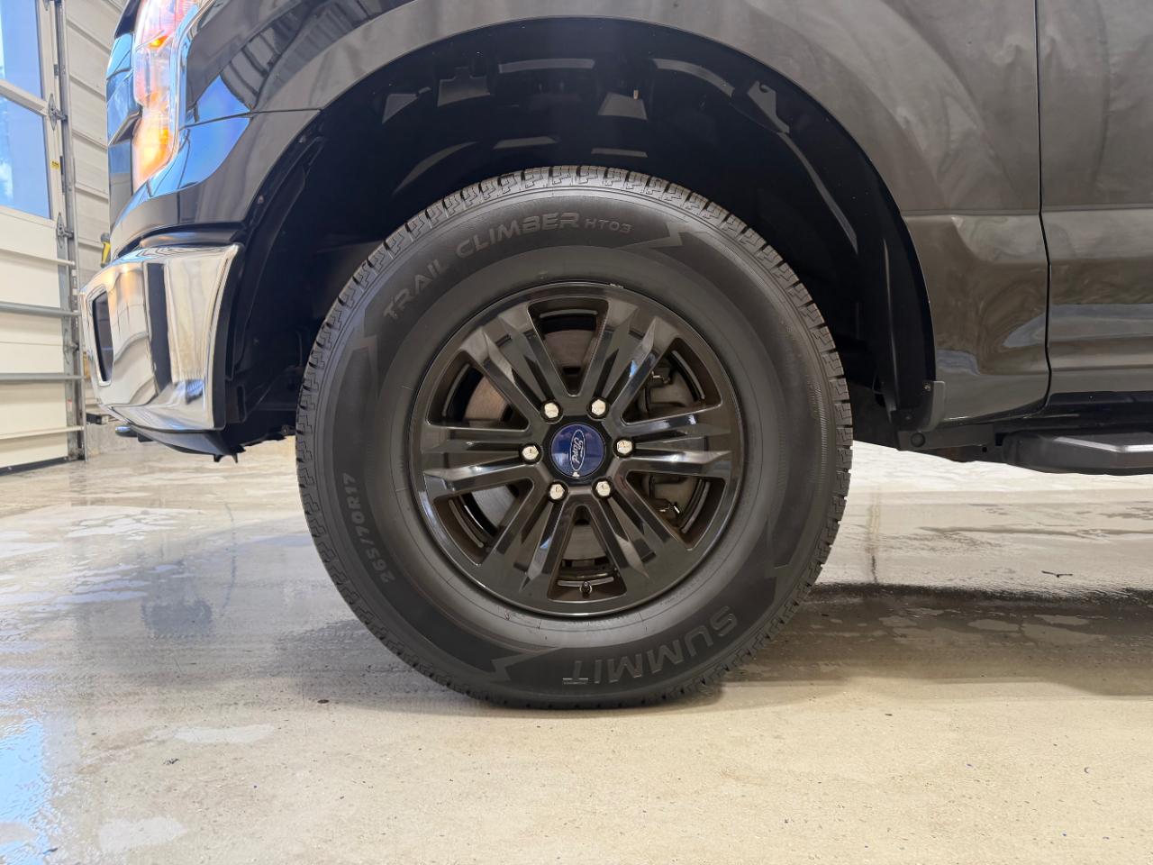 Ford F-150 4WD SuperCrew 145" XLT 2016