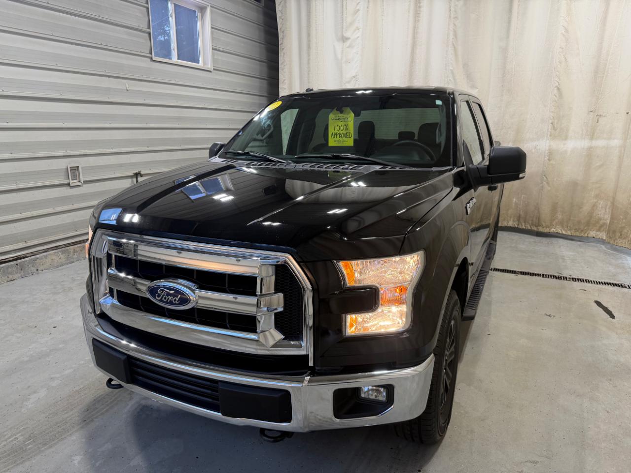 Ford F-150 4WD SuperCrew 145" XLT 2016
