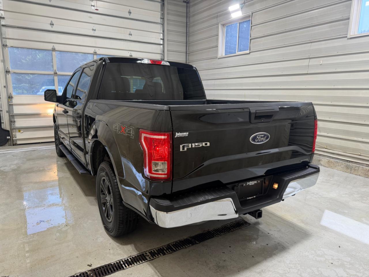 Ford F-150 4WD SuperCrew 145" XLT 2016